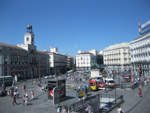 Aún Puerta del Sol (Madrid), pronto de Plutón por solidaridad con los planetas enanos.